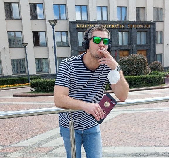 Драгун обиделся, Капский &ndash; заложник, называть из-за границы беларусов рабами &ndash; отвратительно. Бывший голос &laquo;Борисов-Арены&raquo; &ndash; о том, как в его жизни не осталось белфутбола