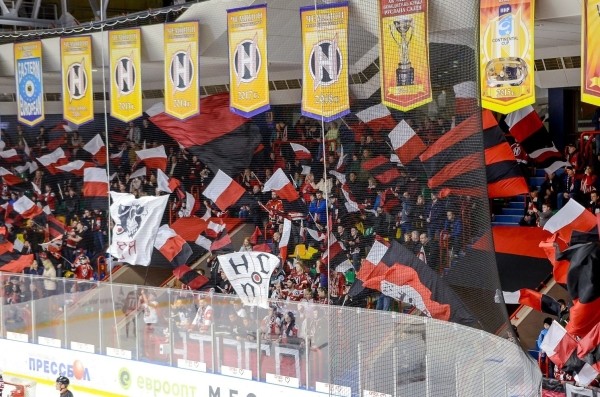 Фанаты хоккейного «Немана» оставили сектор после выборов «в свете последних событий» – теперь вернутся, хотя лучше Беларуси не стало