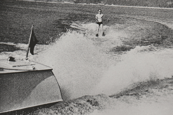 Вы могли не знать, но Машеров любил лыжи, звал Малофеева Медвежонком, лишился часов на хоккейном «Динамо» и предлагал Корбут свадьбу в своей резиденции