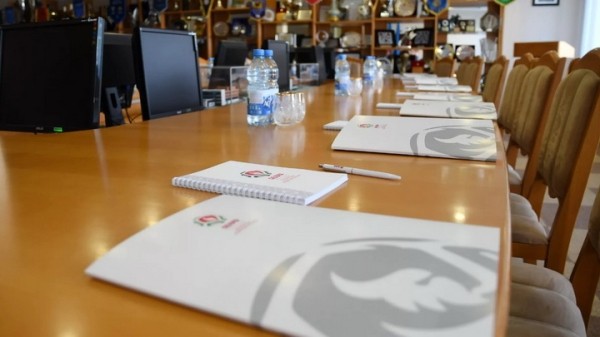 Футбол.  Футбольный арбитраж БФФ увеличил штраф "Шахтеру" после того, как клуб подал "очевидно необоснованную" апелляцию
 