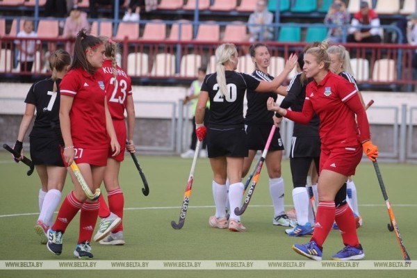 ФОТОФАКТ: Хоккеистки "Минска" одержали победу над гродненским "Ритмом" со счетом 3:2 ФОТОФАКТ: Хоккеистки "Минска" одержали победу над гродненским "Ритмом" со счетом 3:2