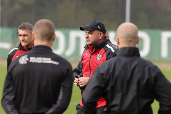 Челядинский ходит на отчет к «министру» спорта, «Шахтер» сворачивает распил-проект, Альшевского не одобряют, чтобы «Динамо» точно стало чемпионом