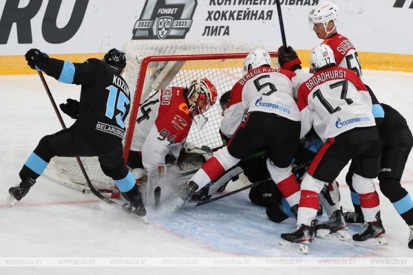 Хоккеисты минского "Динамо" одержали вторую победу на старте сезона КХЛ Хоккеисты минского "Динамо" одержали вторую победу на старте сезона КХЛ