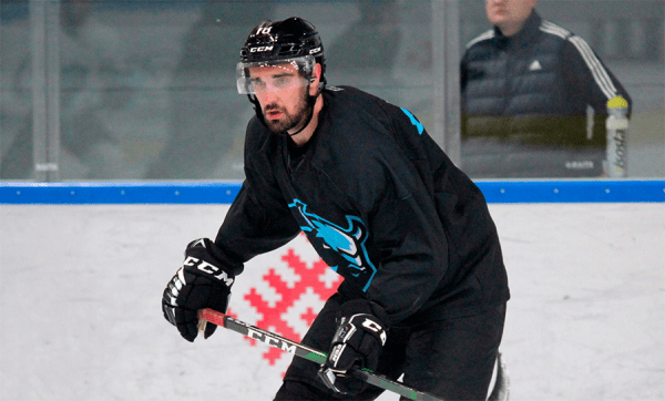 Хоккей.  Седрик Пакетт: КХЛ — очень быстрая лига, похожая на НХЛ. Она точно лучше АХЛ
 