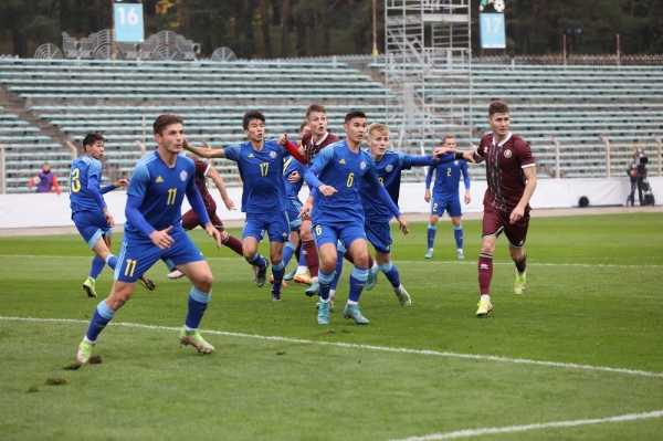 Футбол.  Молодежная сборная Беларуси сыграла вничью с казахстанцами в товарищеском матче
 