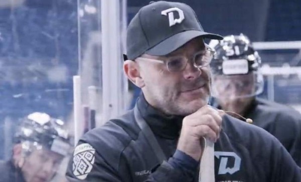 Хоккей. Крэйг Вудкрофт: все играли самоотверженно, блокировали броски, принимали правильные решения
Хоккей. Крэйг Вудкрофт: все играли самоотверженно, блокировали броски, принимали правильные решения