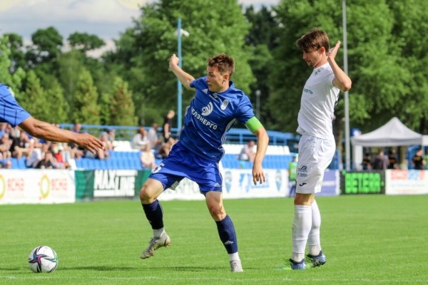 Это сейчас игроки «Энергетика» кошмарят высшую лигу, а вот где они были совсем недавно: не самые очевидные легионеры, выходцы из минора и ни одного воспитанника