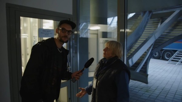 Мем о 3%, вопрос двойнику Гончаренко, откуда готовится нападение, интервью через решетку – российский блогер на белкласико разгонял тоску