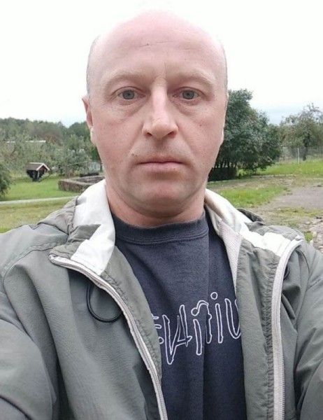 Как минимум полтора десятка человек из спорта продолжают сидеть в Беларуси за политику, и это если не считать фанатов. Вот о ком мы не забываем Как минимум полтора десятка человек из спорта продолжают сидеть в Беларуси за политику, и это если не считать фанатов. Вот о ком мы не забываем