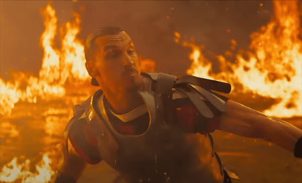 Кино дождалось Златана! Сыграл римского легионера в новом фильме про Астерикса и Обеликса Кино дождалось Златана! Сыграл римского легионера в новом фильме про Астерикса и Обеликса