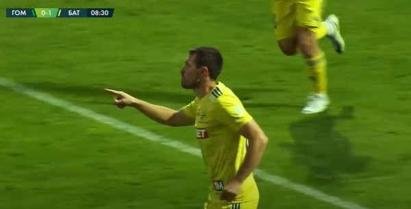 Футбол.  Гол Милича принес БАТЭ победу в матче с "Гомелем"
  