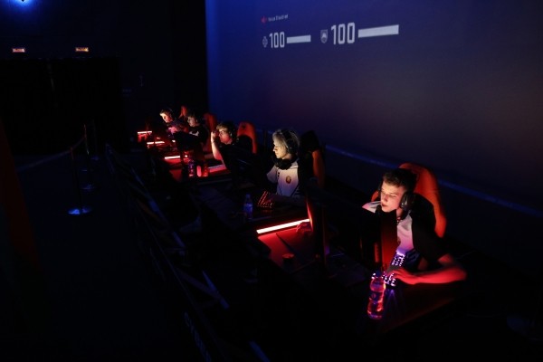 Разное.  Nemiga покинула квалификации на TI 2022, наша сборная по CS:GO вышла в полуфинал КИБЕРТУР U18 и другие новости киберспорта за 6 сентября
 