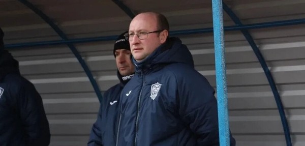 Унылая возня в футбольном Могилеве: неготовыми сунулись в высшую лигу, крайним сделали тренера, заявившего о проблемах, а в выигрыше остался друг директора клуба