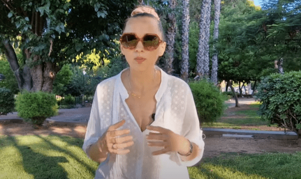 Кристина Петровна Козел воскресла в белфутболе: запустила «шоу», где множит банальности и боится хоть кого-то обидеть. Ей помогает женщина-стерва из центра сексологии Кристина Петровна Козел воскресла в белфутболе: запустила «шоу», где множит банальности и боится хоть кого-то обидеть. Ей помогает женщина-стерва из центра сексологии