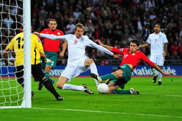 Когда-то на белфутбол хорошо ходили в Европе: «Гомель» в двух матчах посмотрели почти 100 тысяч зрителей, минское «Динамо» прилично собирало в Австрии и Турции Когда-то на белфутбол хорошо ходили в Европе: «Гомель» в двух матчах посмотрели почти 100 тысяч зрителей, минское «Динамо» прилично собирало в Австрии и Турции