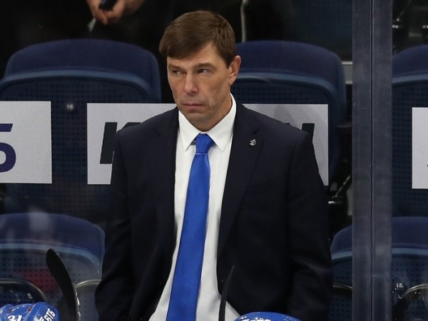 Хоккей. "Они готовы, они в тонусе". Алексей Кудашов рассказал о белорусских игроках московского "Динамо"
Хоккей. "Они готовы, они в тонусе". Алексей Кудашов рассказал о белорусских игроках московского "Динамо"