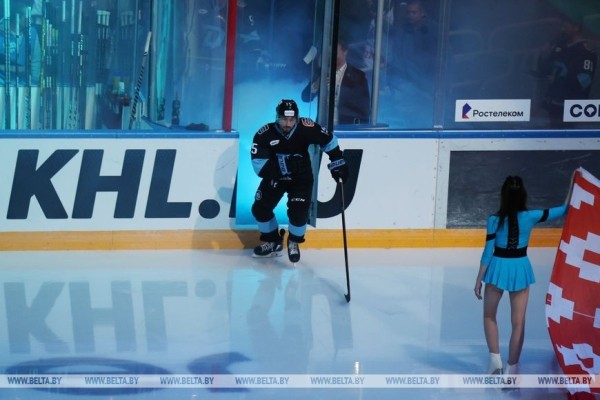 Хоккеисты минского "Динамо" одержали вторую победу на старте сезона КХЛ Хоккеисты минского "Динамо" одержали вторую победу на старте сезона КХЛ