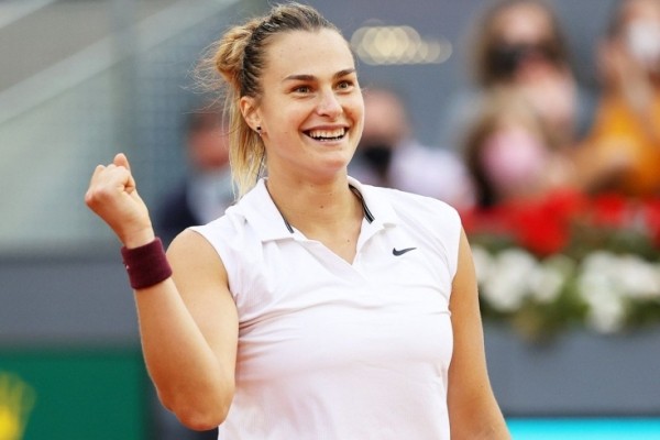 Теннис. Белоруска Арина Соболенко вышла в полуфинал US Open-2022
Теннис. Белоруска Арина Соболенко вышла в полуфинал US Open-2022