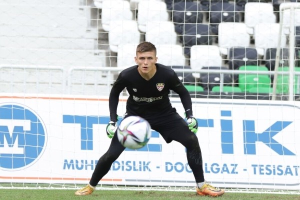 10 лучших воспитанников минского «Динамо» за последние 10 лет: один может стать легендой клуба, трое помогают «Шахтеру» бороться за золото 10 лучших воспитанников минского «Динамо» за последние 10 лет: один может стать легендой клуба, трое помогают «Шахтеру» бороться за золото