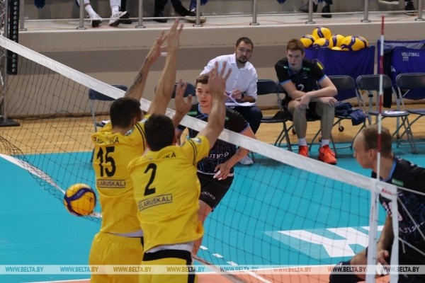 Волейболист "Шахтера" Андрей Марченко: матч за Суперкубок очень важен на старте сезона Волейболист "Шахтера" Андрей Марченко: матч за Суперкубок очень важен на старте сезона