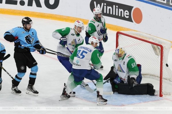 Хоккейное минское "Динамо" потерпело первое поражение в сезоне КХЛ Хоккейное минское "Динамо" потерпело первое поражение в сезоне КХЛ