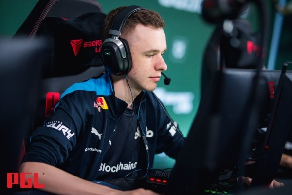 Разное. NaVi без состава по Valorant, вероятность победы белоруса на The International и другие новости индустрии за 23 сентября
Разное. NaVi без состава по Valorant, вероятность победы белоруса на The International и другие новости индустрии за 23 сентября