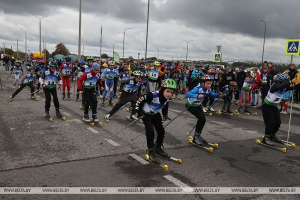 ФОТОФАКТ: Третий этап республиканских соревнований по лыжероллерам "SKIBEL-тур" прошел в Могилеве ФОТОФАКТ: Третий этап республиканских соревнований по лыжероллерам "SKIBEL-тур" прошел в Могилеве