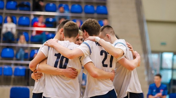 Белорусские волейболисты проиграли второй матч подряд в Молодежной лиге России Белорусские волейболисты проиграли второй матч подряд в Молодежной лиге России