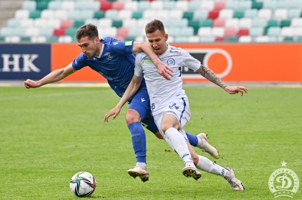 Футбол. Чемпионат Беларуси. 24-й тур. Минское "Динамо", "Шахтер" и БАТЭ проведут свои матчи. Онлайн — в 14.00
Футбол. Чемпионат Беларуси. 24-й тур. Минское "Динамо", "Шахтер" и БАТЭ проведут свои матчи. Онлайн — в 14.00