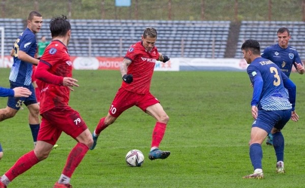 Футбол. Владимир Хващинский вступил в Клуб белорусских бомбардиров
Футбол. Владимир Хващинский вступил в Клуб белорусских бомбардиров