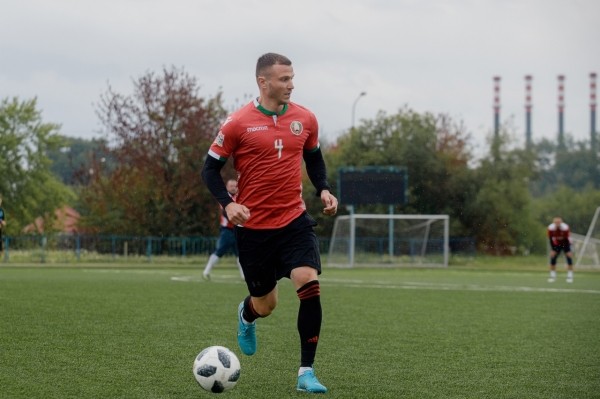 Неугодный в белфутболе Стасевич спустился в любители – в команде куча бывших топов (Глебы, Шитов, Молош) и участники «договорняков», когда-то за нее играли Хацкевич и Мелкозеров