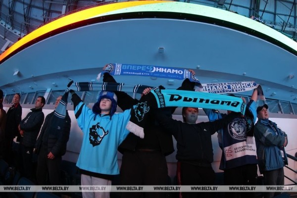 Хоккеисты минского "Динамо" проиграли московским одноклубникам в КХЛ