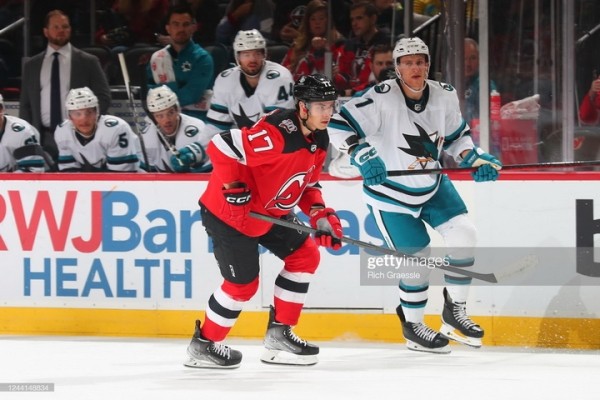 Хоккей. НХЛ. Шайба Егора Шаранговича помогла "Нью-Джерси" обыграть "Сан-Хосе"
Хоккей. НХЛ. Шайба Егора Шаранговича помогла "Нью-Джерси" обыграть "Сан-Хосе"