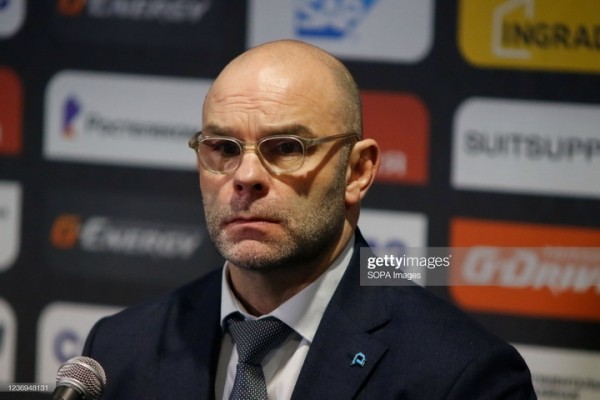 Хоккей. Крэйг Вудкрофт: долго не могли забросить, Но мне понравилось, что продолжали работать, прессинговать, лезть на ворота
Хоккей. Крэйг Вудкрофт: долго не могли забросить, Но мне понравилось, что продолжали работать, прессинговать, лезть на ворота