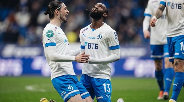 "Химки" крупно проиграли московскому "Динамо" в российской премьер-лиге "Химки" крупно проиграли московскому "Динамо" в российской премьер-лиге