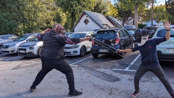 Беларусы па ўсім свете ўдарна правялі Дзень спартыўнай салідарнасці: падтрымалі Хамутоўскага, збіралі грошы палітвязням, Сныціна гуляла ў футбол Беларусы па ўсім свете ўдарна правялі Дзень спартыўнай салідарнасці: падтрымалі Хамутоўскага, збіралі грошы палітвязням, Сныціна гуляла ў футбол