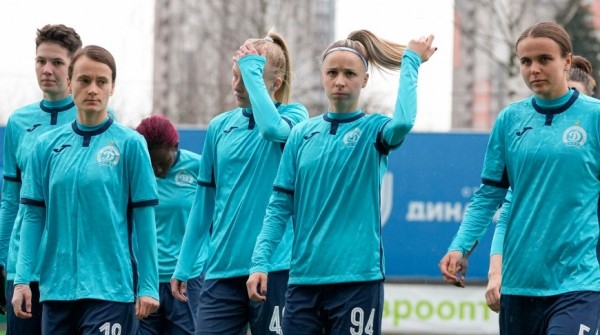 "Зорка-БДУ" разгромила футболисток брестского "Динамо" в женском чемпионате Беларуси "Зорка-БДУ" разгромила футболисток брестского "Динамо" в женском чемпионате Беларуси