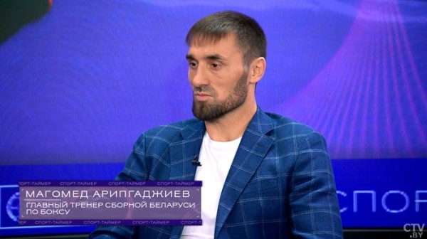 Разное.  Старший тренер Беларуси по боксу Бондаренко о допуске к стартам: президент IBA Кремлев родом из России
 