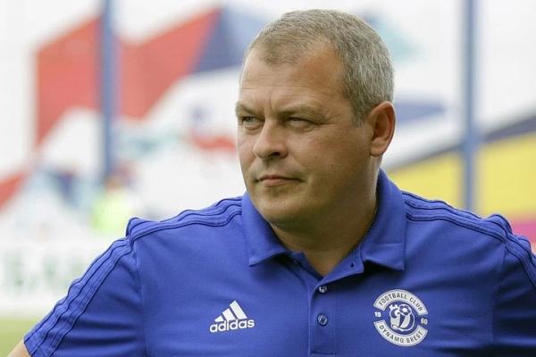 Футбол. Сергей Ковальчук возглавил дубль брестского "Динамо"
Футбол. Сергей Ковальчук возглавил дубль брестского "Динамо"
