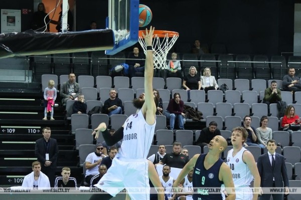 Баскетболисты "Минска" проиграли "Автодору" в Единой лиге ВТБ Баскетболисты "Минска" проиграли "Автодору" в Единой лиге ВТБ