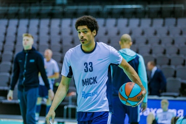 Баскетбол.  Лига ВТБ. "Мінск" дома уступил "Автодору", потерпев четвертое поражение кряду
 