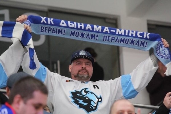 Хоккей. КХЛ. Минское "Динамо" в гостях у "Витязя". Матч стартует в 17.00
Хоккей. КХЛ. Минское "Динамо" в гостях у "Витязя". Матч стартует в 17.00