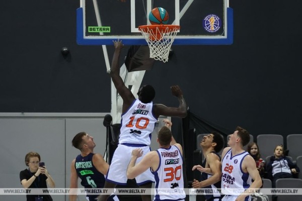 БК "Минск" проиграл "Парме Пари" в Единой лиге ВТБ