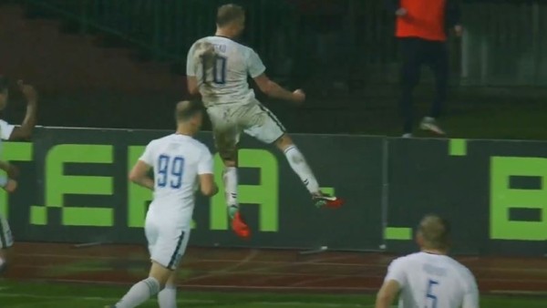 Футбол.  Гол Глебко принес "Слуцку" выездную викторию в матче с "Витебском", который не может победить уже в восьми играх кряду
  