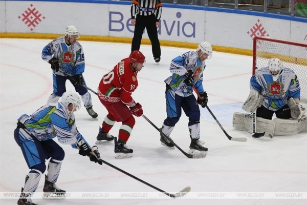 Хоккейная команда Президента Беларуси победила на старте республиканского турнира