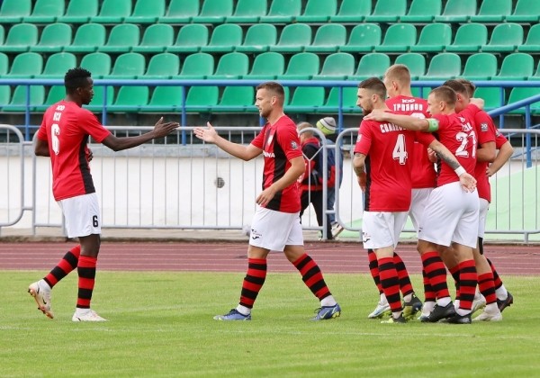 Футбол. "Неман" потерпел поражение от "Белшины"
Футбол. "Неман" потерпел поражение от "Белшины"