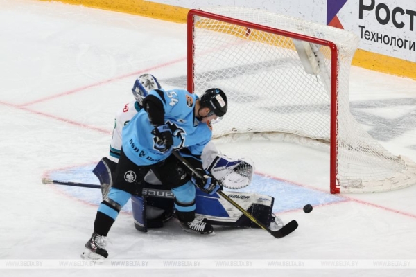 Хоккеисты минского "Динамо" обыграли "Сочи" в матче чемпионата КХЛ Хоккеисты минского "Динамо" обыграли "Сочи" в матче чемпионата КХЛ