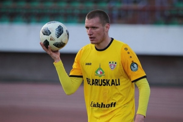 Футбол.  На встрече с болельщиками Никола Антич объявил, что покидает солигорский "Шахтер"
 