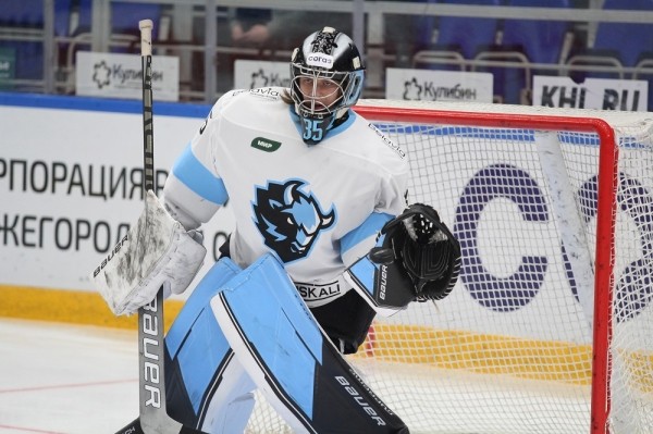 Хоккей. КХЛ. Буллит Принса принес "Спартаку" победу над минским "Динамо", Колосов сделал 47 сэйвов
Хоккей. КХЛ. Буллит Принса принес "Спартаку" победу над минским "Динамо", Колосов сделал 47 сэйвов