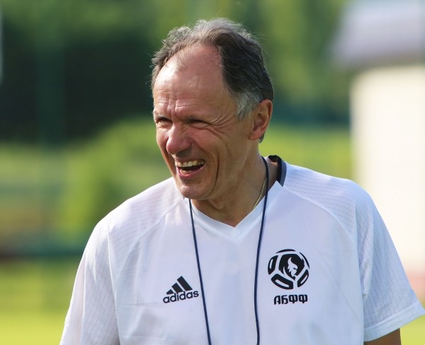 Футбол.  Людас Румбутис о книге Бубнова: "Динамо" побеждало честно. Пусть в своем бывшем клубе ищет проблемы
 